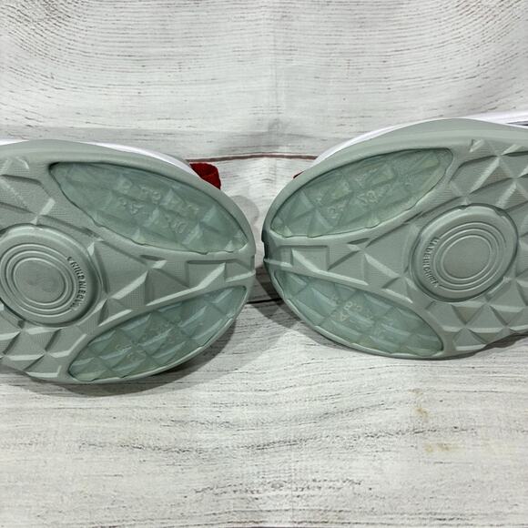 Saucony x Tombogo Butterfly PWRRUN Sneakers Sz‎ 8 S20815-88 Gray Unisex main image 6